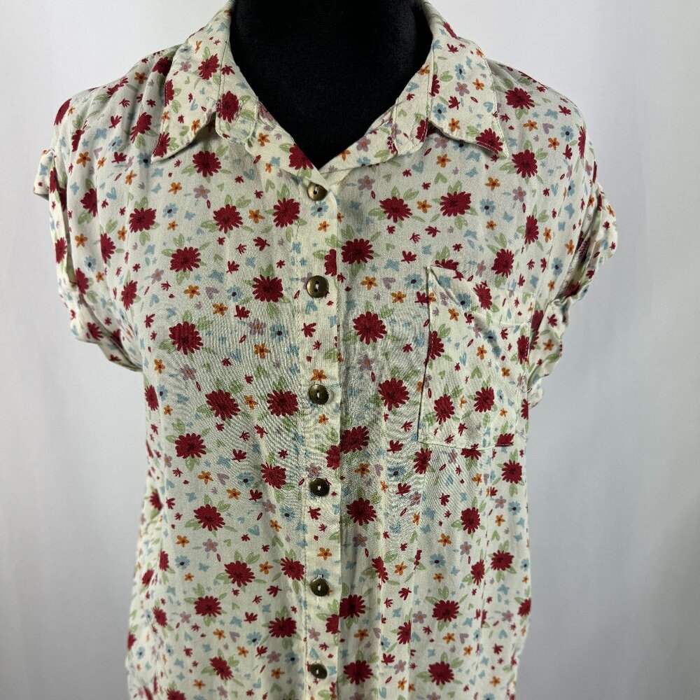 SELF❤️E Self Esteem Women's Floral Button Up Shirt - L